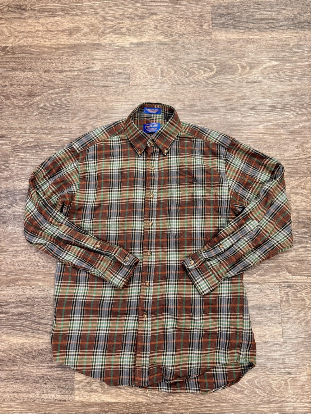 Vintage Pendleton Sir Pendleton Wool Plaid Button Down Shirt Medium USA